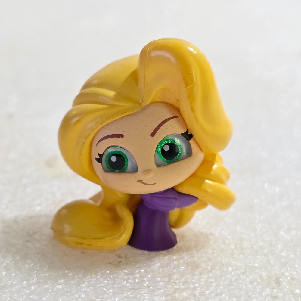 Just Play Disney Doorables Rapunzel Tangled Series 11 Green Eyes Figure 1.5"